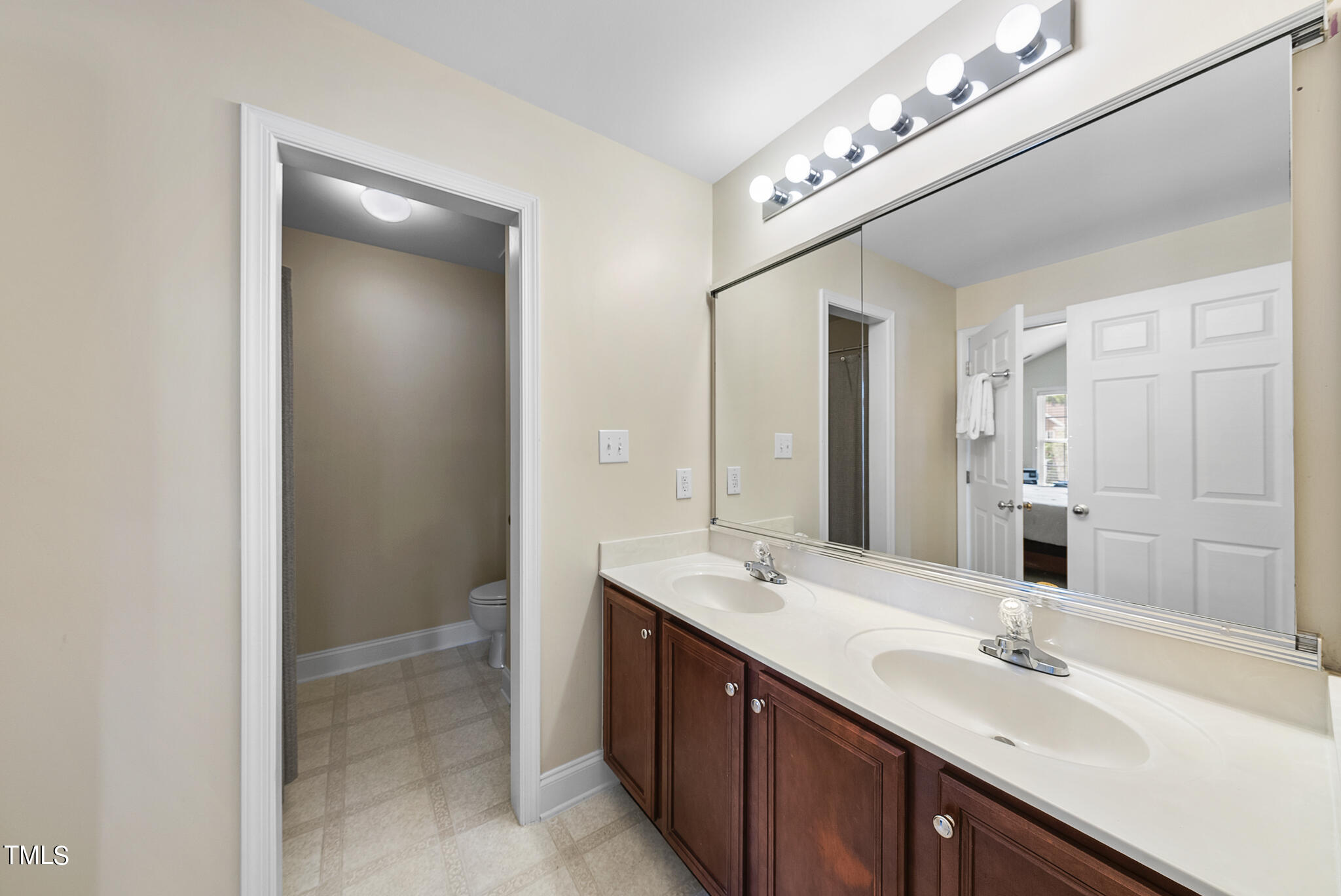 9120 White Eagle Court Raleigh, NC 27617 - Photo 30 of 39 DSC06643