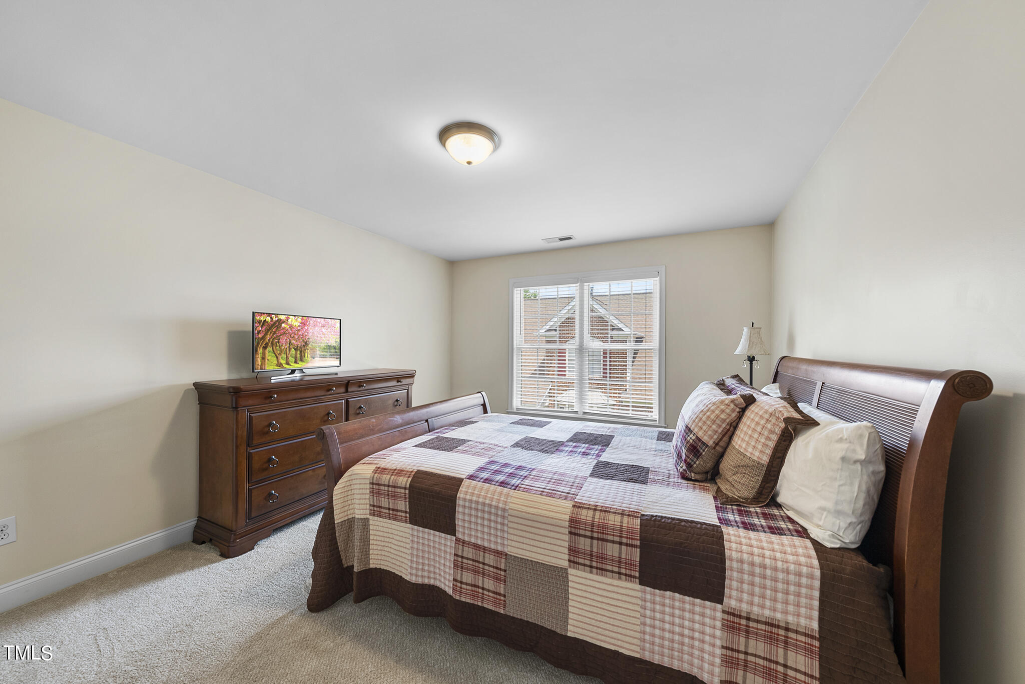 9120 White Eagle Court Raleigh, NC 27617 - Photo 32 of 39 DSC06649