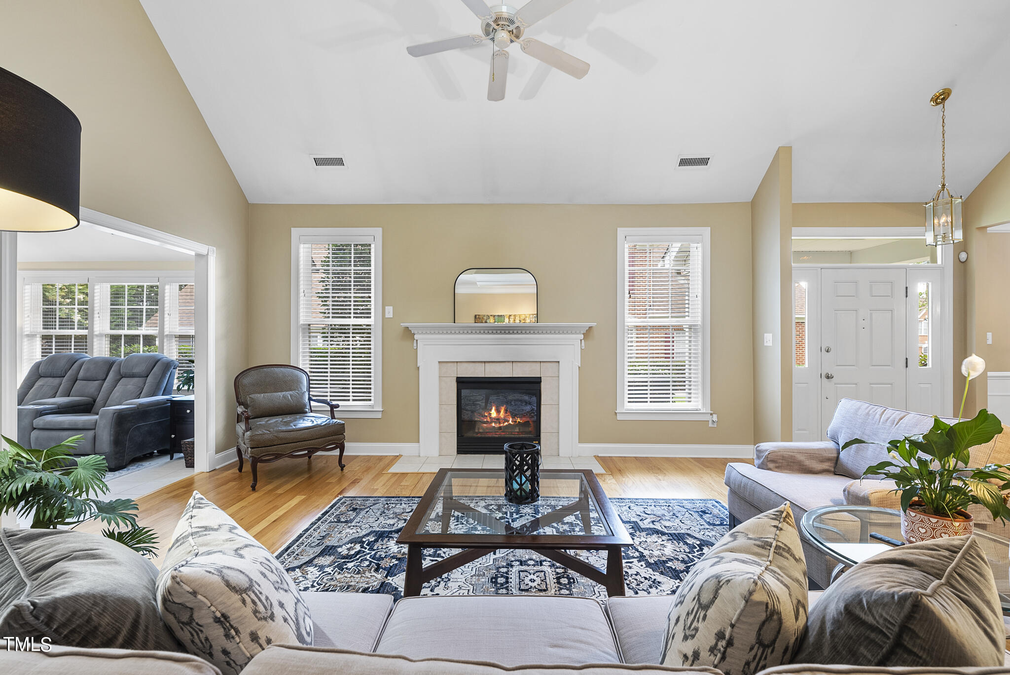 9120 White Eagle Court Raleigh, NC 27617 - Photo 6 of 39 DSC06583