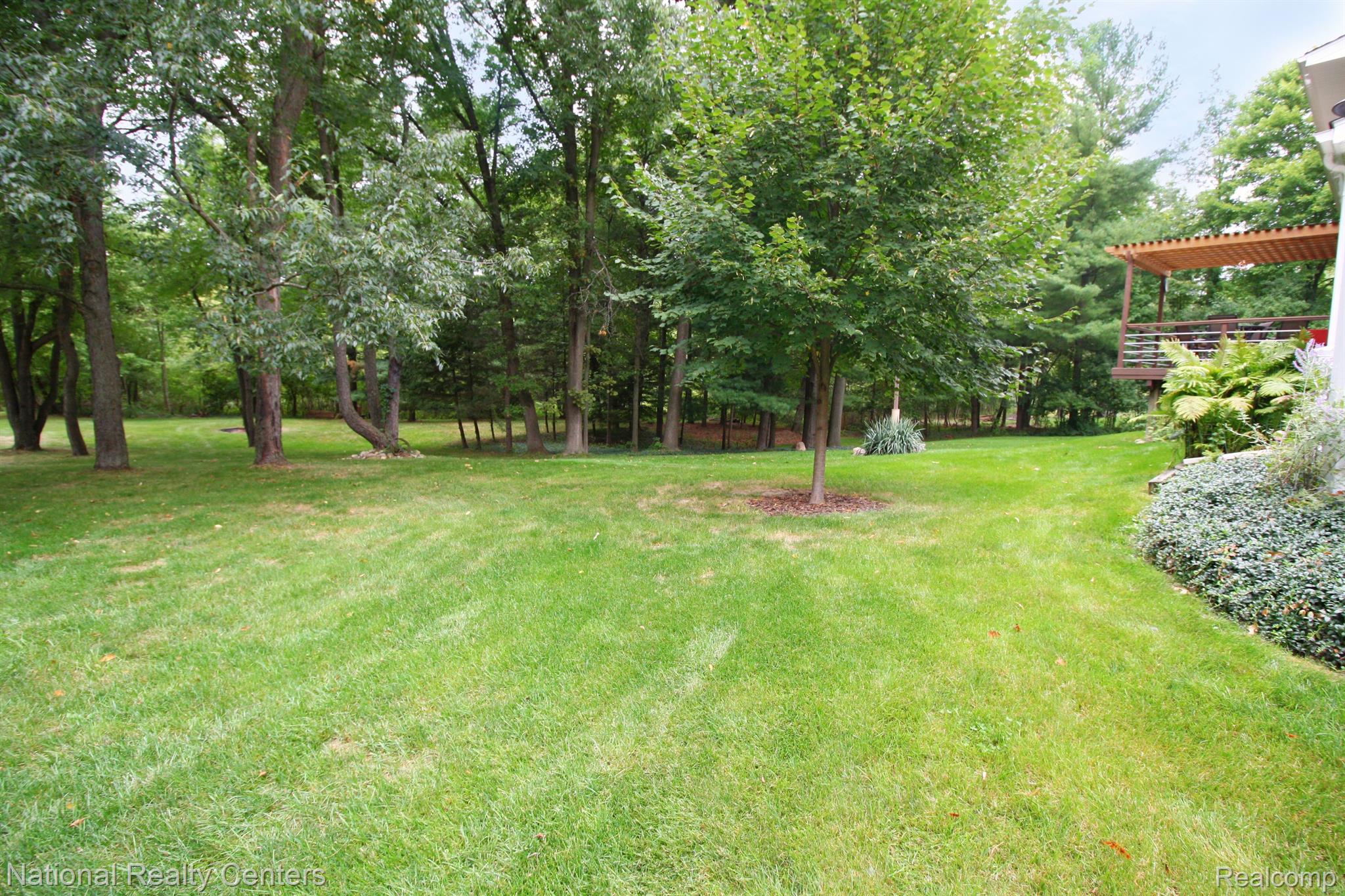9921 North Eston Road Clarkston, MI 48348 - Photo 30 of 37 Gallery Image 30