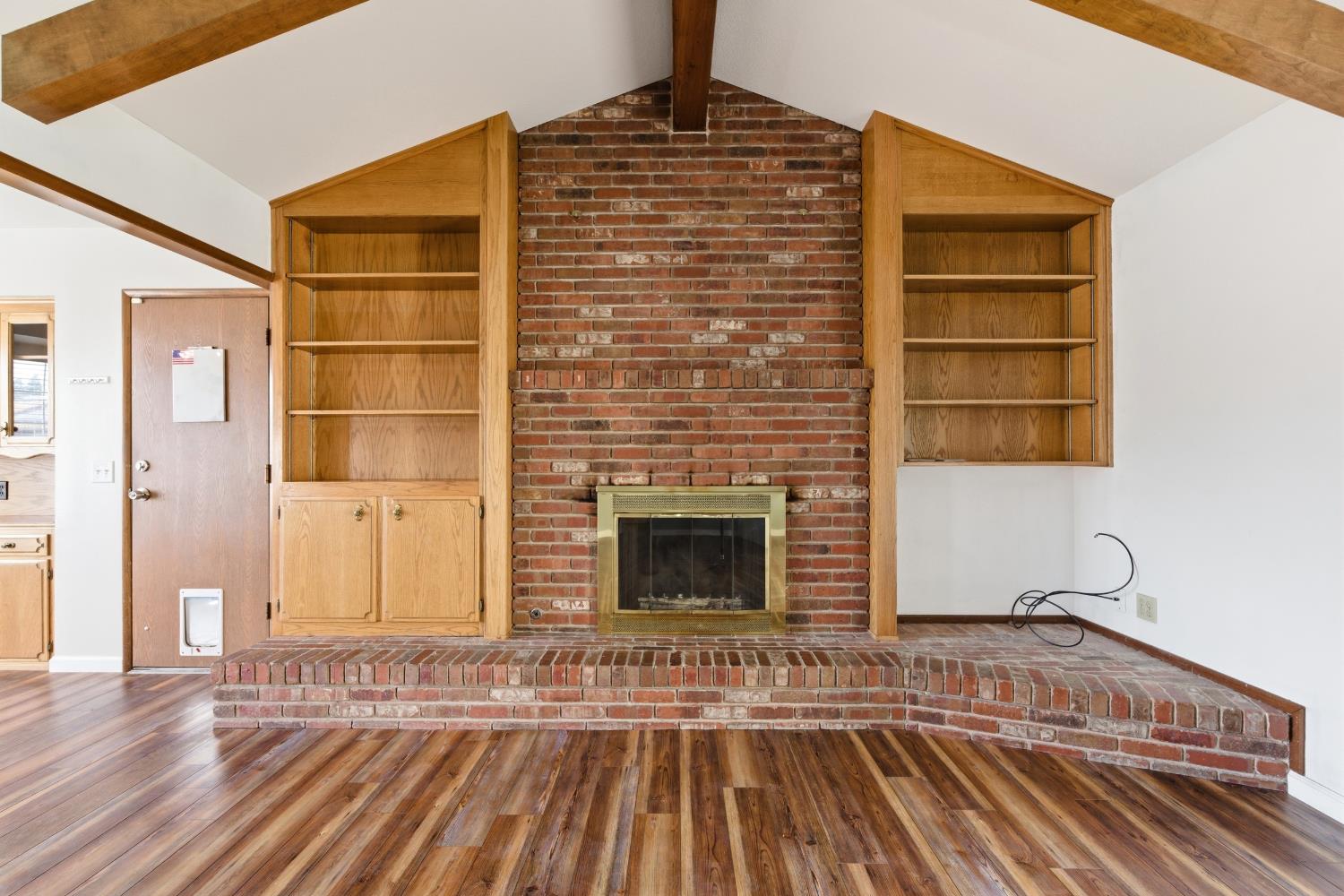 2377 Frederick Way Madera, CA 93637 - Photo 13 of 36