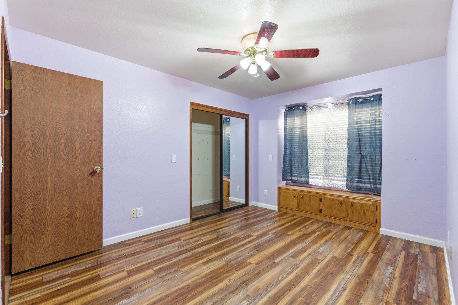 2377 Frederick Way Madera, CA 93637 - Photo 14 of 36