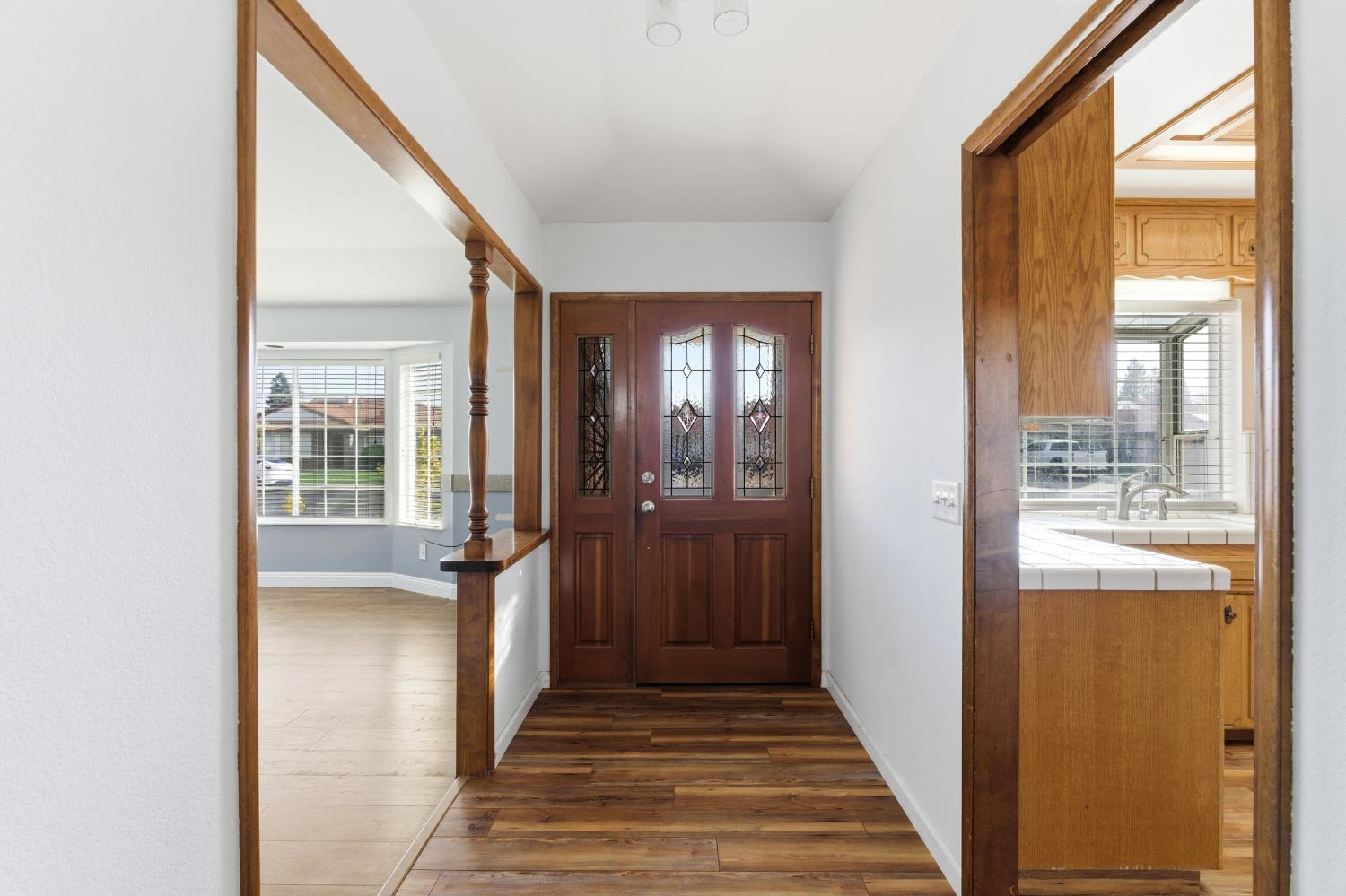 2377 Frederick Way Madera, CA 93637 - Photo 2 of 36