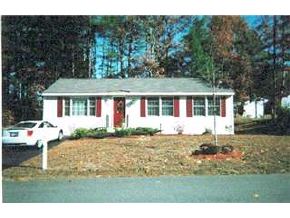 6 Santa Fe Road Nashua, NH 03062 - Photo 2 of 7