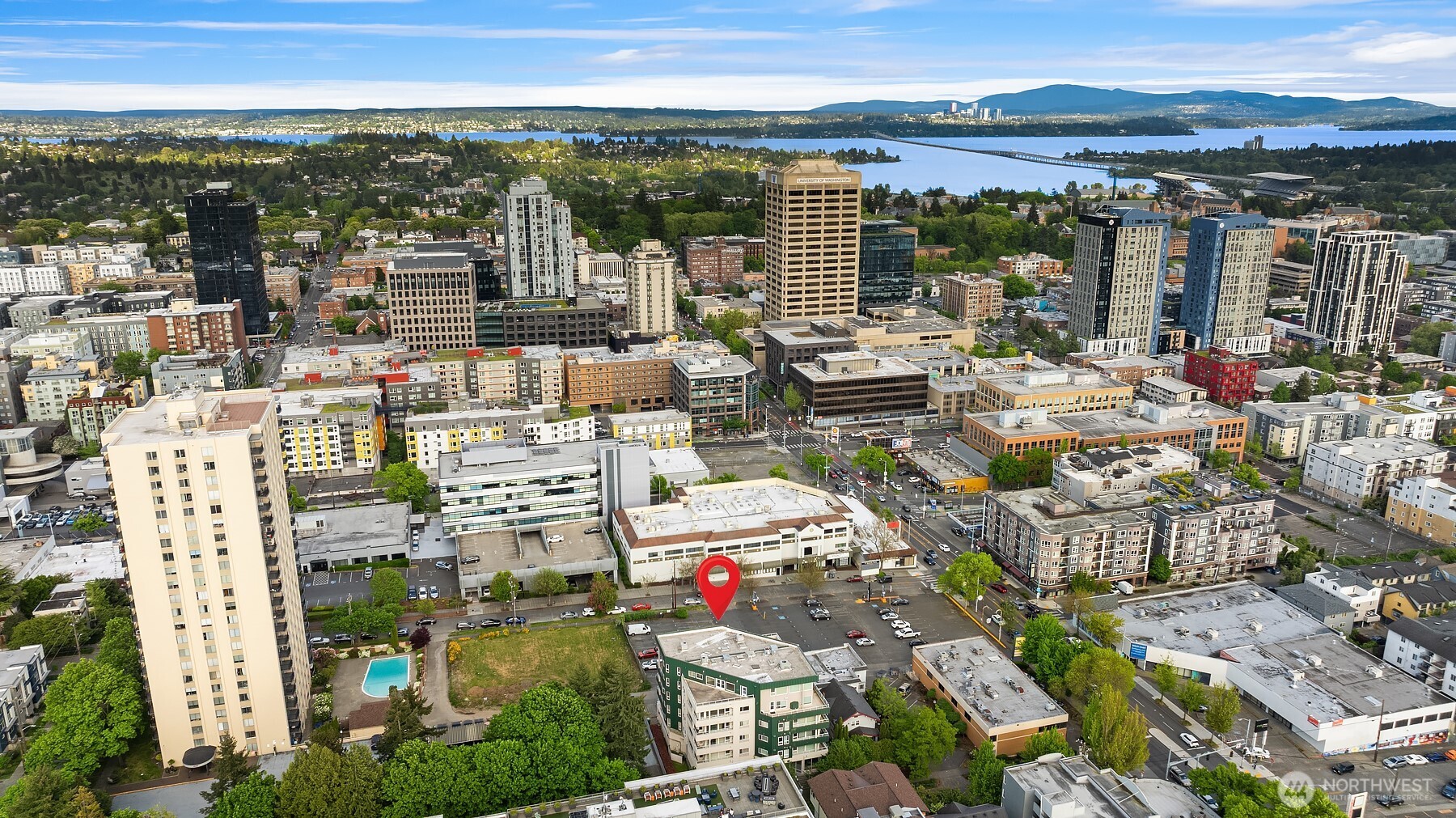 4528 8th Avenue Northeast, Unit 5A Seattle, WA 98105 - Photo 25 of 27 a view of city