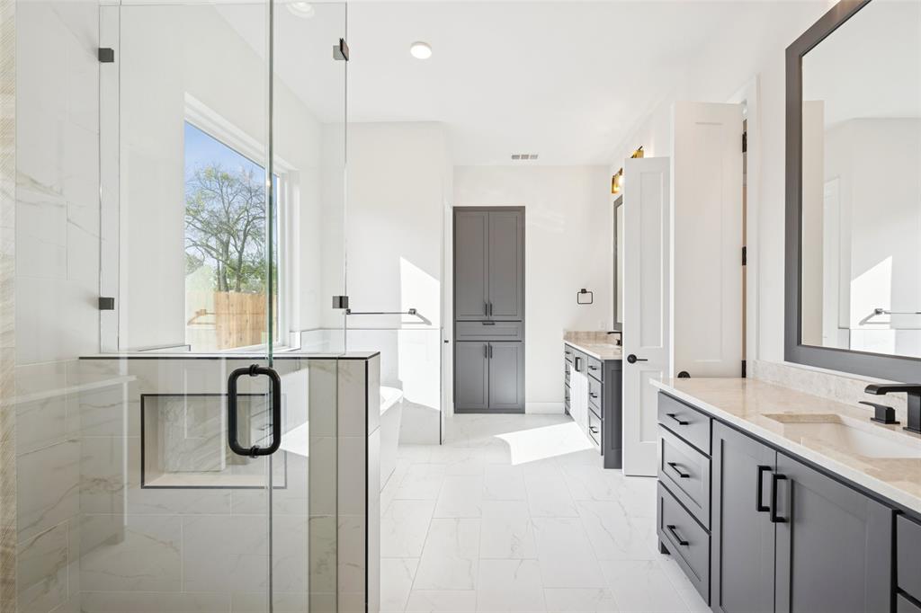 204 Pecan Street Roanoke, TX 76262 - Photo 18 of 38