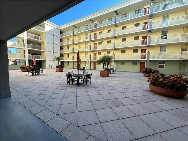 $3,400 | 690 Osceola Avenue, Unit 203, Winter Park, FL 32789