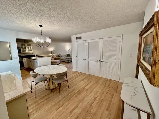 $3,400 | 690 Osceola Avenue, Unit 203, Winter Park, FL 32789