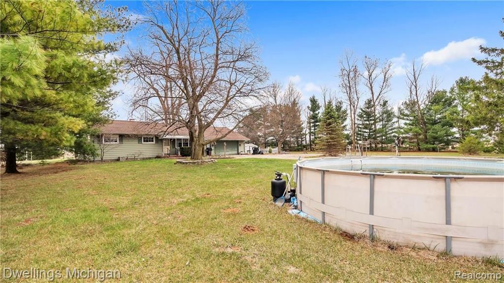 1295 Sullivan Road Ida, MI 48140 - Photo 26 of 35
