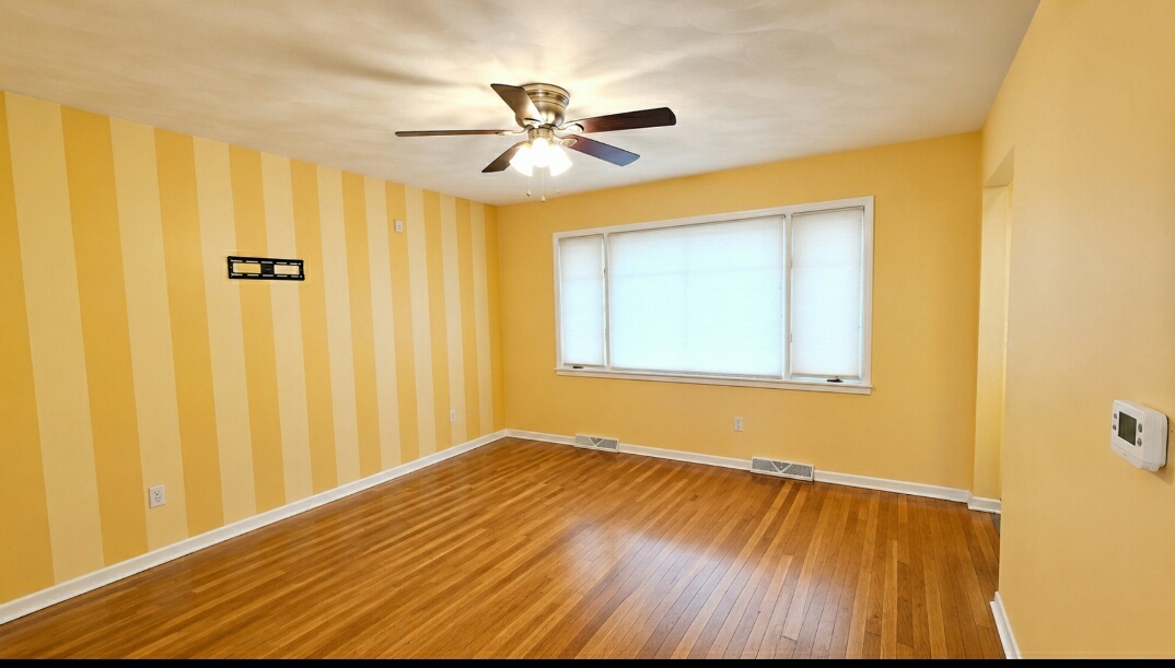 4103 Newcastle Drive Decatur, IL 62526 - Photo 2 of 17