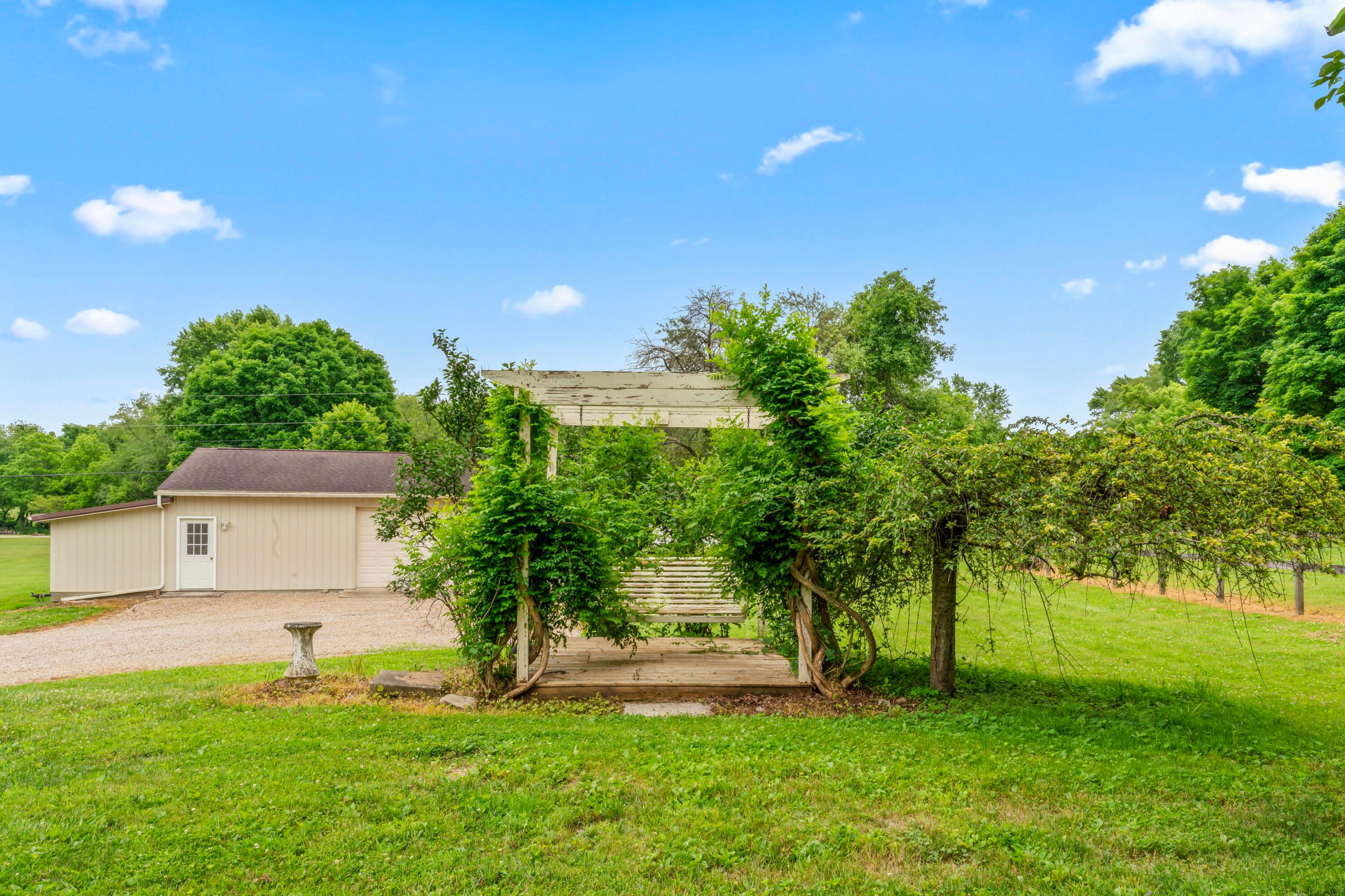 1584 Swans Road Northeast Newark, OH 43055 - Photo 27 of 77 photos_high_resolution_DSC07021