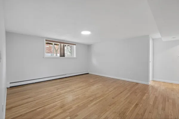 $2,600 | 20 Westgate Road, Unit 2, Boston, MA 02467