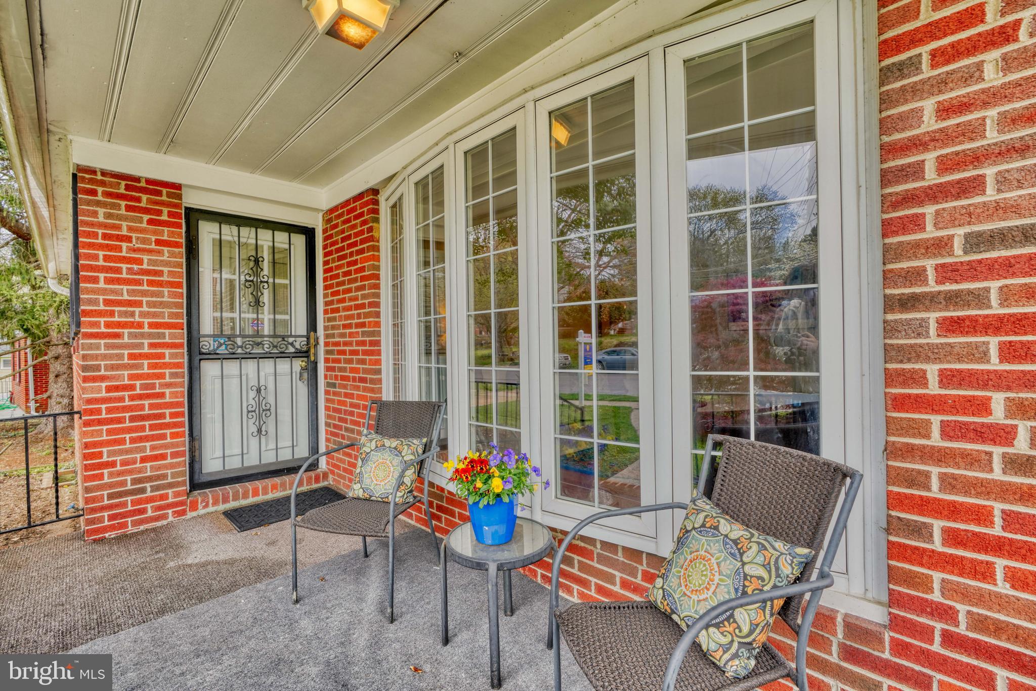 6715 Queens Ferry Road Baltimore, MD 21239 - Photo 3 of 77 Inviting Front Porch!