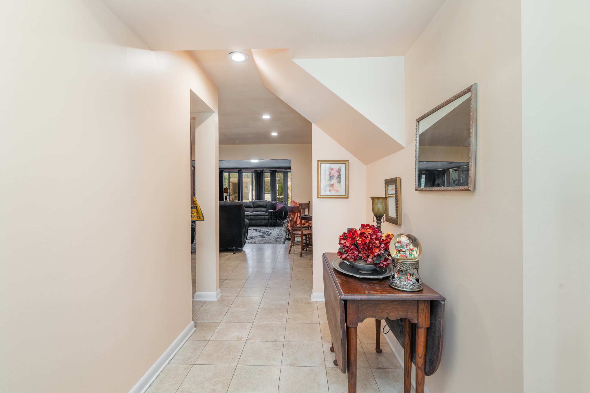 6598 Burkitt Road Antioch, TN 37013 - Photo 8 of 61 Gallery Image 8