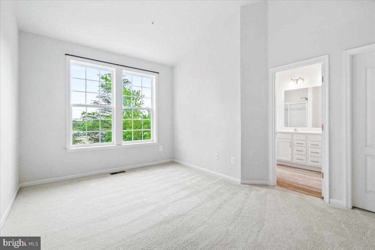 309 Spring Bank Way Frederick, MD 21701 - Photo 26 of 36