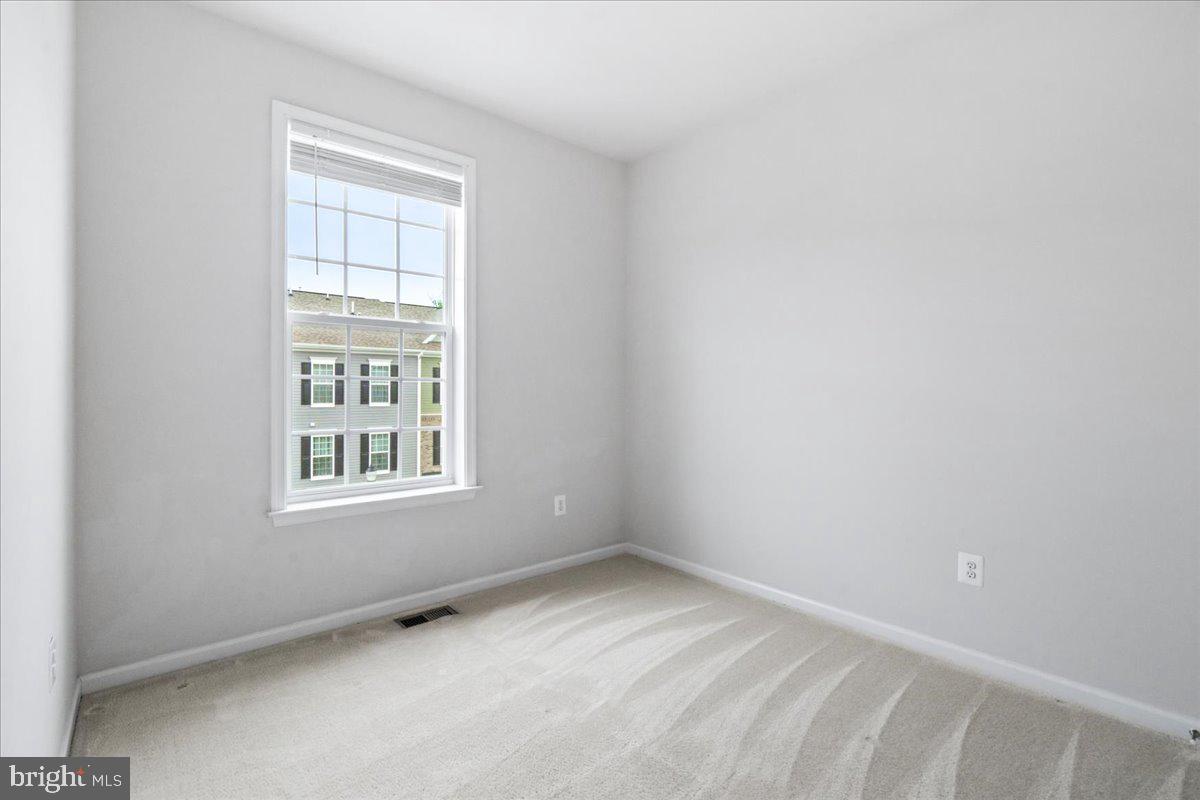 309 Spring Bank Way Frederick, MD 21701 - Photo 29 of 36