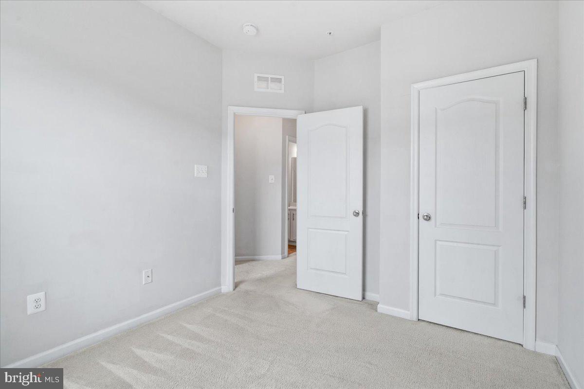 309 Spring Bank Way Frederick, MD 21701 - Photo 32 of 36