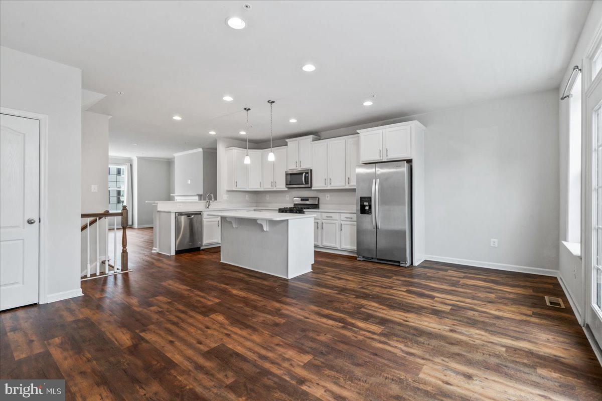 309 Spring Bank Way Frederick, MD 21701 - Photo 9 of 36