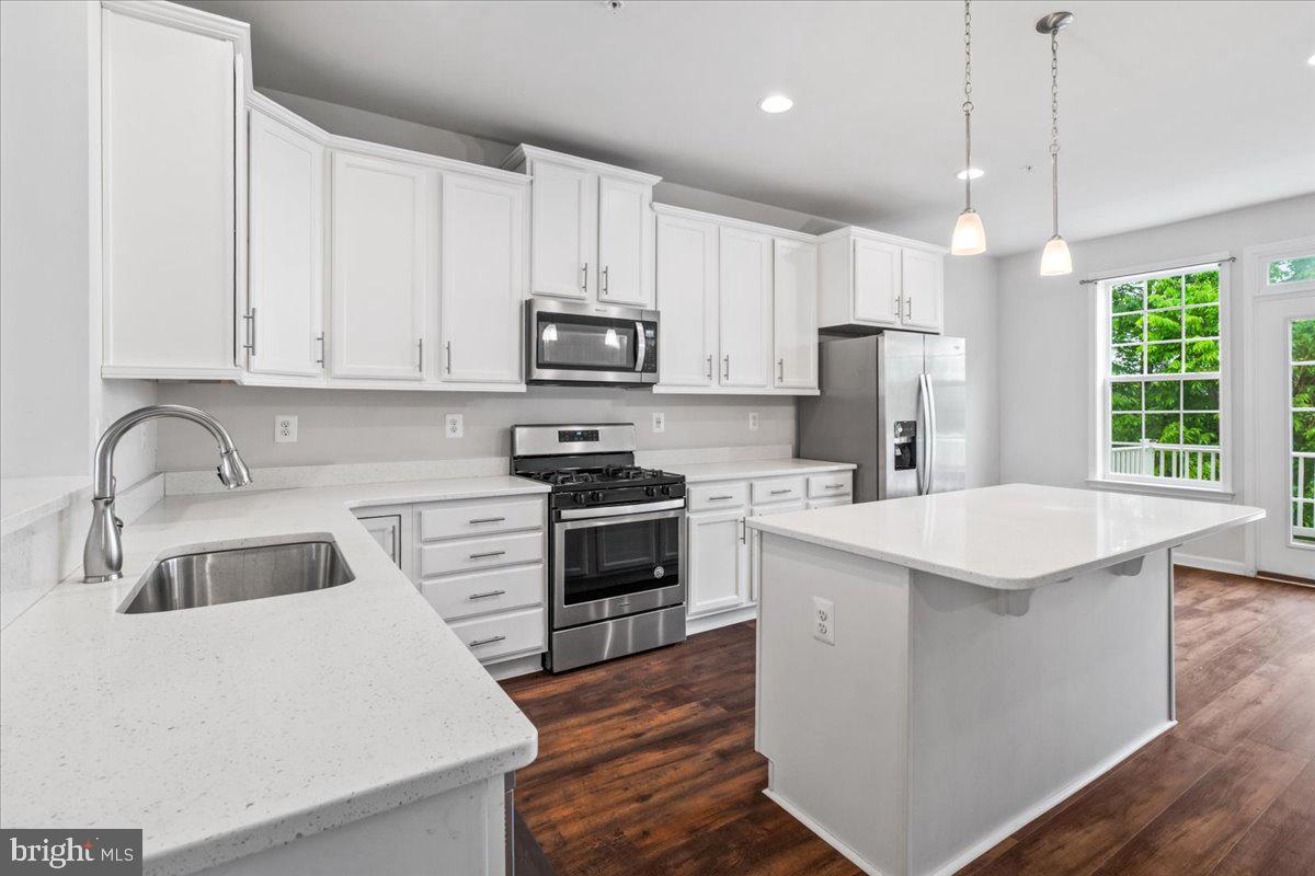 309 Spring Bank Way Frederick, MD 21701 - Photo 10 of 36