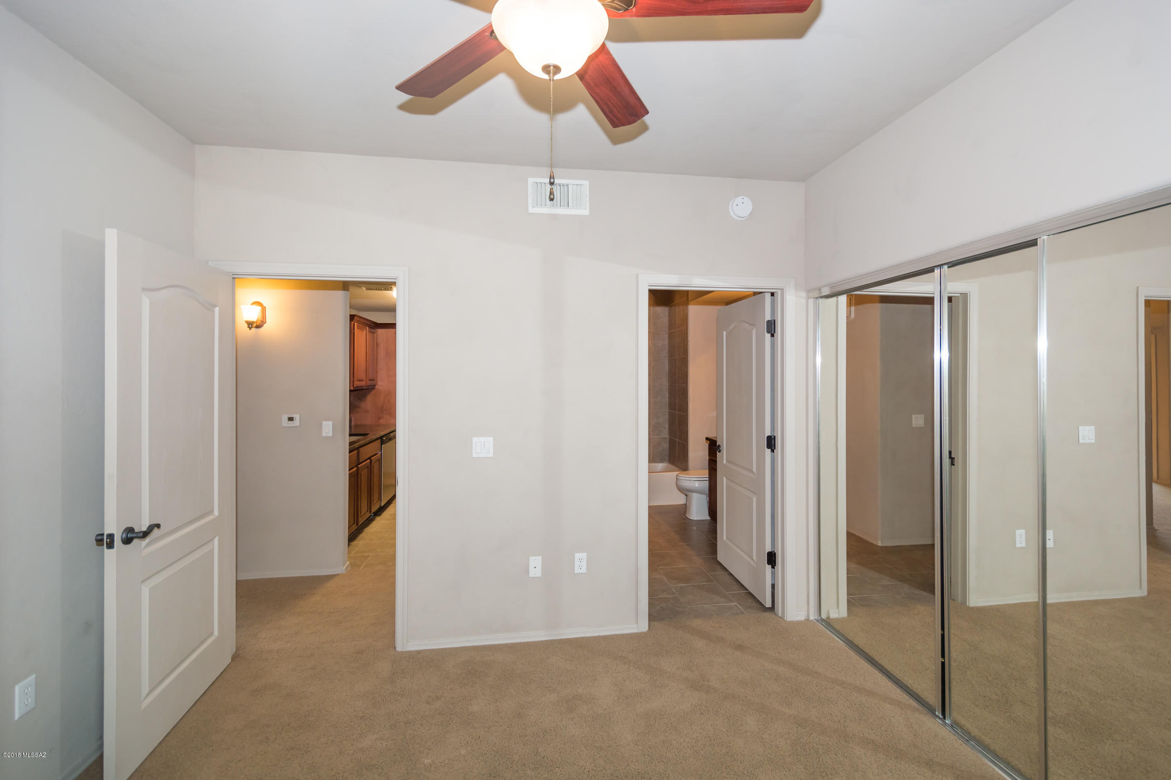 2550 East River Road, Unit 20106 Tucson, AZ 85718 - Photo 22 of 35