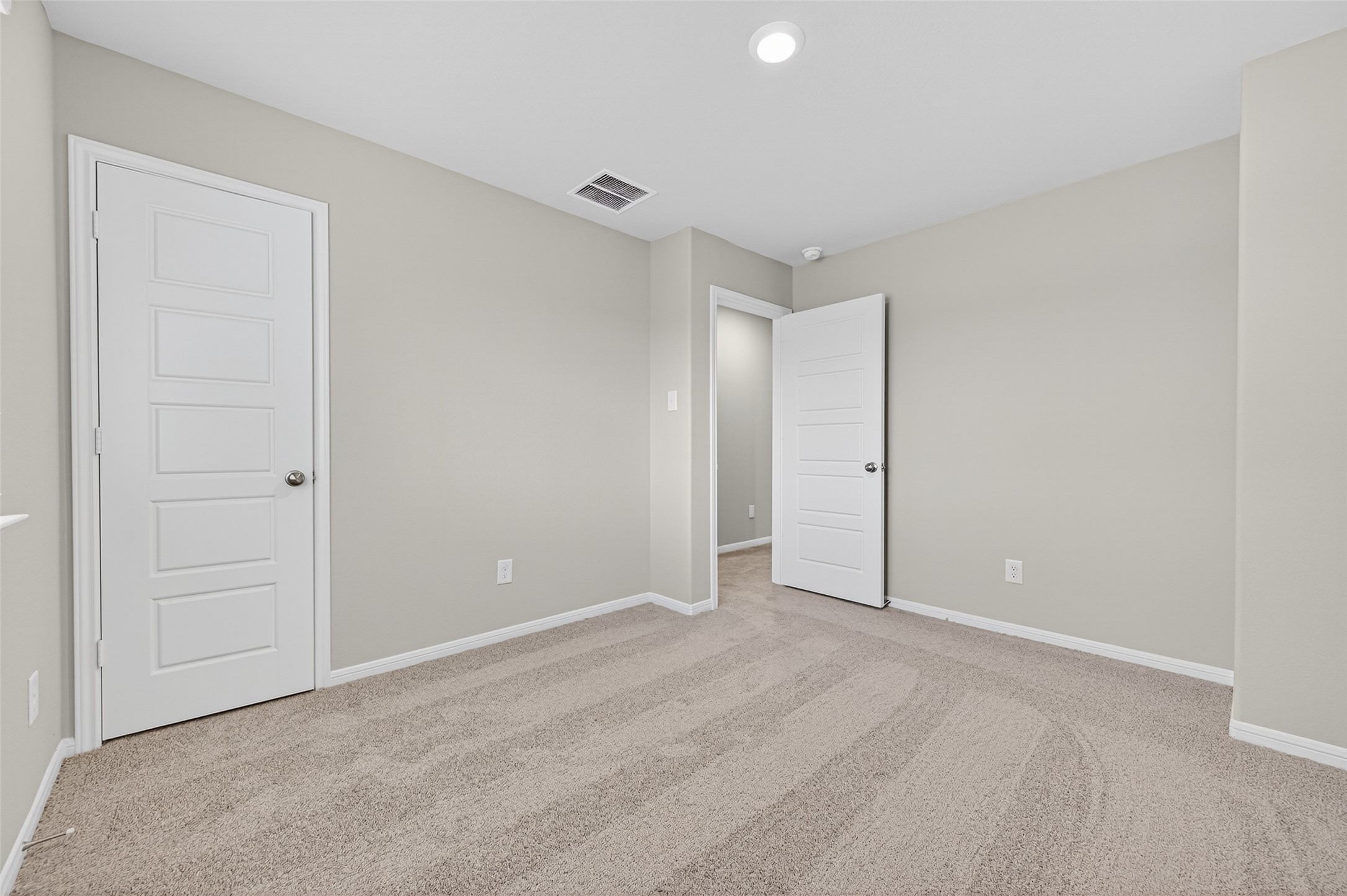9259 Grace Rdg Drive Willis, TX 77318 - Photo 27 of 39 a view of an empty room