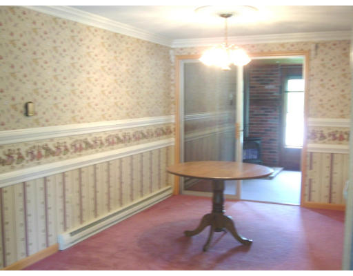 332 Bolton Road Lancaster, MA 01523 - Photo 5 of 13 a room with furniture and a window