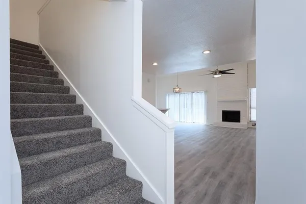 $2,100 | 7450 Holly Hill Drive, Unit 105, Dallas, TX 75231