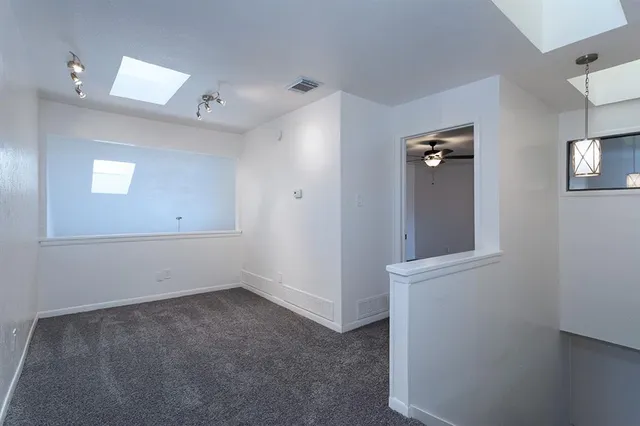 $2,100 | 7450 Holly Hill Drive, Unit 105, Dallas, TX 75231