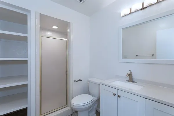 $2,100 | 7450 Holly Hill Drive, Unit 105, Dallas, TX 75231