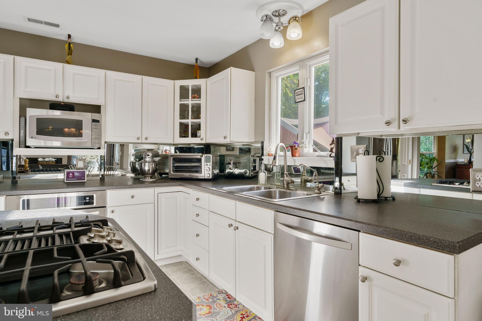 22 Sunset Road Blackwood, NJ 08012 - Photo 14 of 64 Kitchen