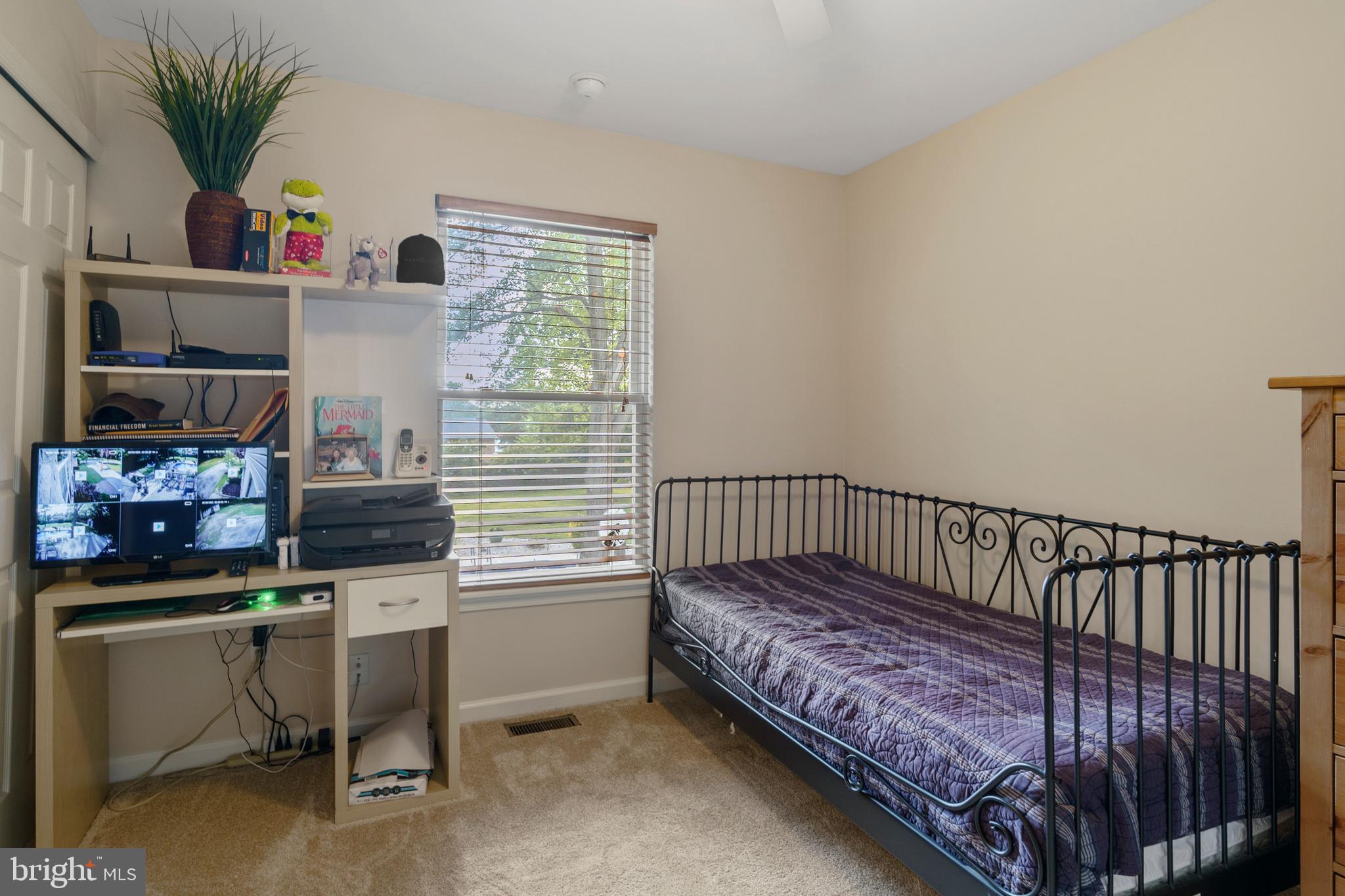 22 Sunset Road Blackwood, NJ 08012 - Photo 30 of 64 3rd bedroom