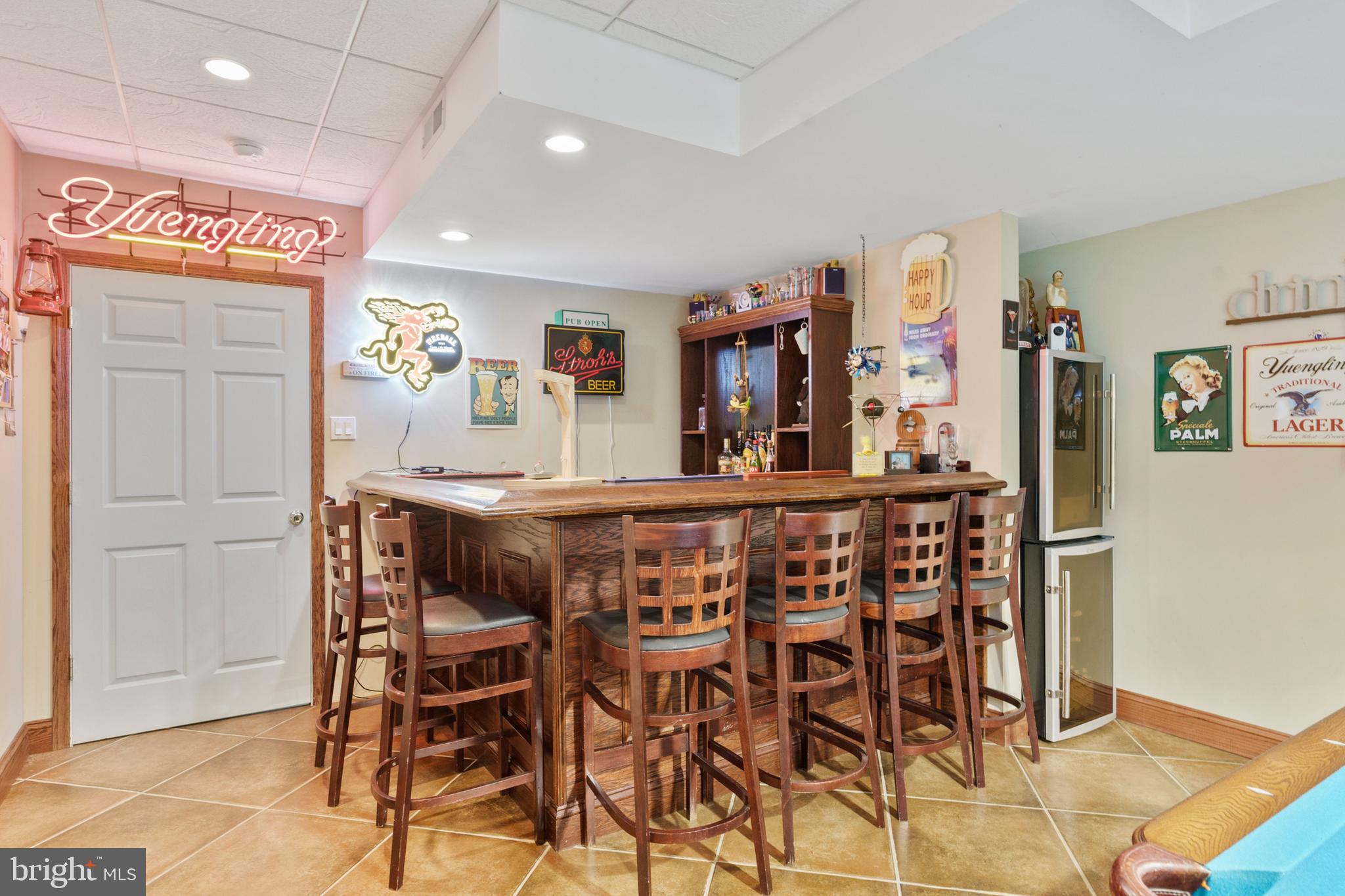 22 Sunset Road Blackwood, NJ 08012 - Photo 33 of 64 Lower level BAR