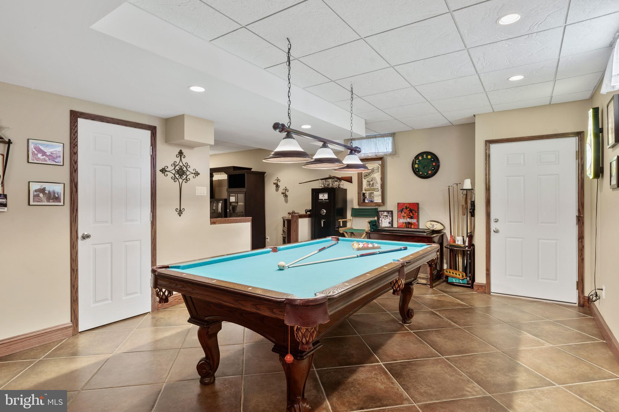 22 Sunset Road Blackwood, NJ 08012 - Photo 35 of 64 Lower level game room