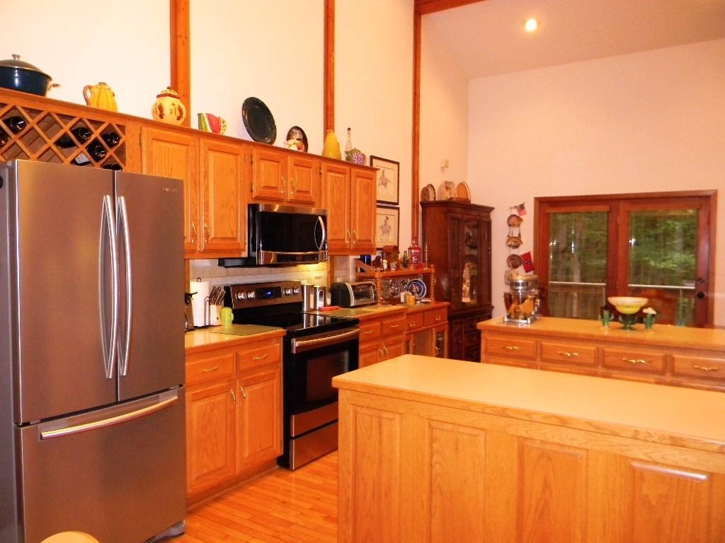 501 Cliff Park Road Monterey, TN 38574 - Photo 18 of 40 26