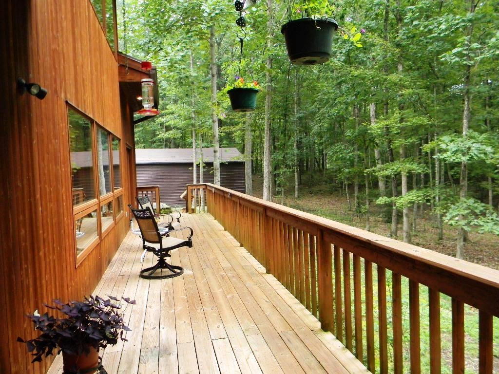 501 Cliff Park Road Monterey, TN 38574 - Photo 7 of 40 11a