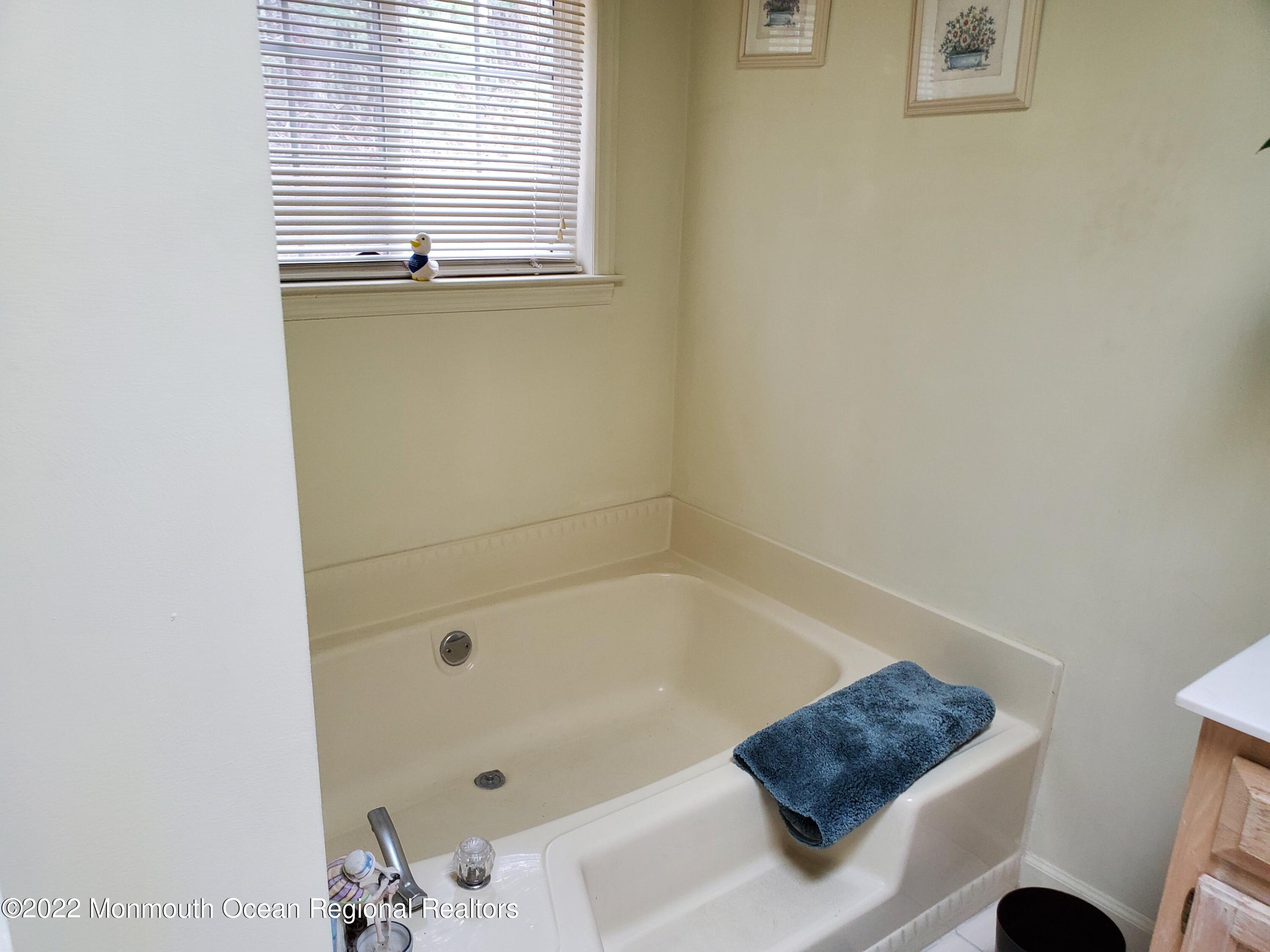 50 Pine Ridge Boulevard Whiting, NJ 08759 - Photo 20 of 20 50 prb 12