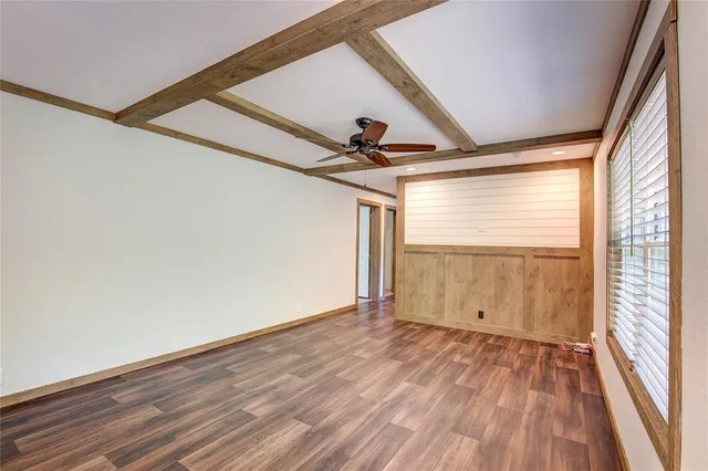 $284,500 | 3910 Highland Drive, Lone Oak, TX 75453