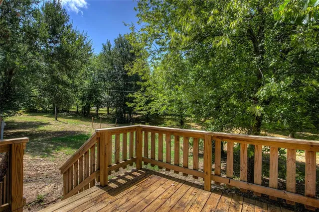 $284,500 | 3910 Highland Drive, Lone Oak, TX 75453