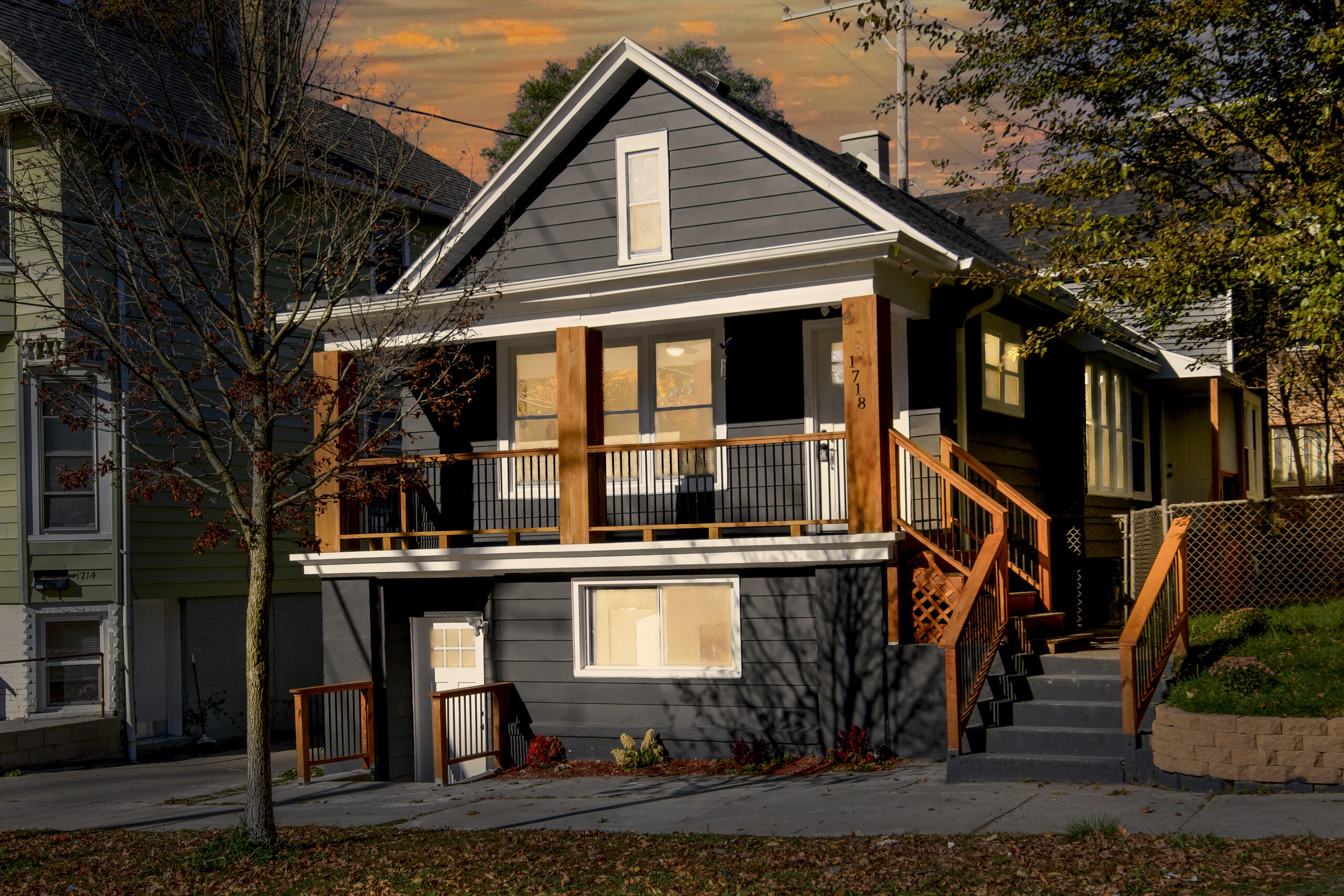 1718 East Bradford Avenue, Unit 1720 Milwaukee, WI 53211 - Photo 1 of 60 1718 E Bradford-56