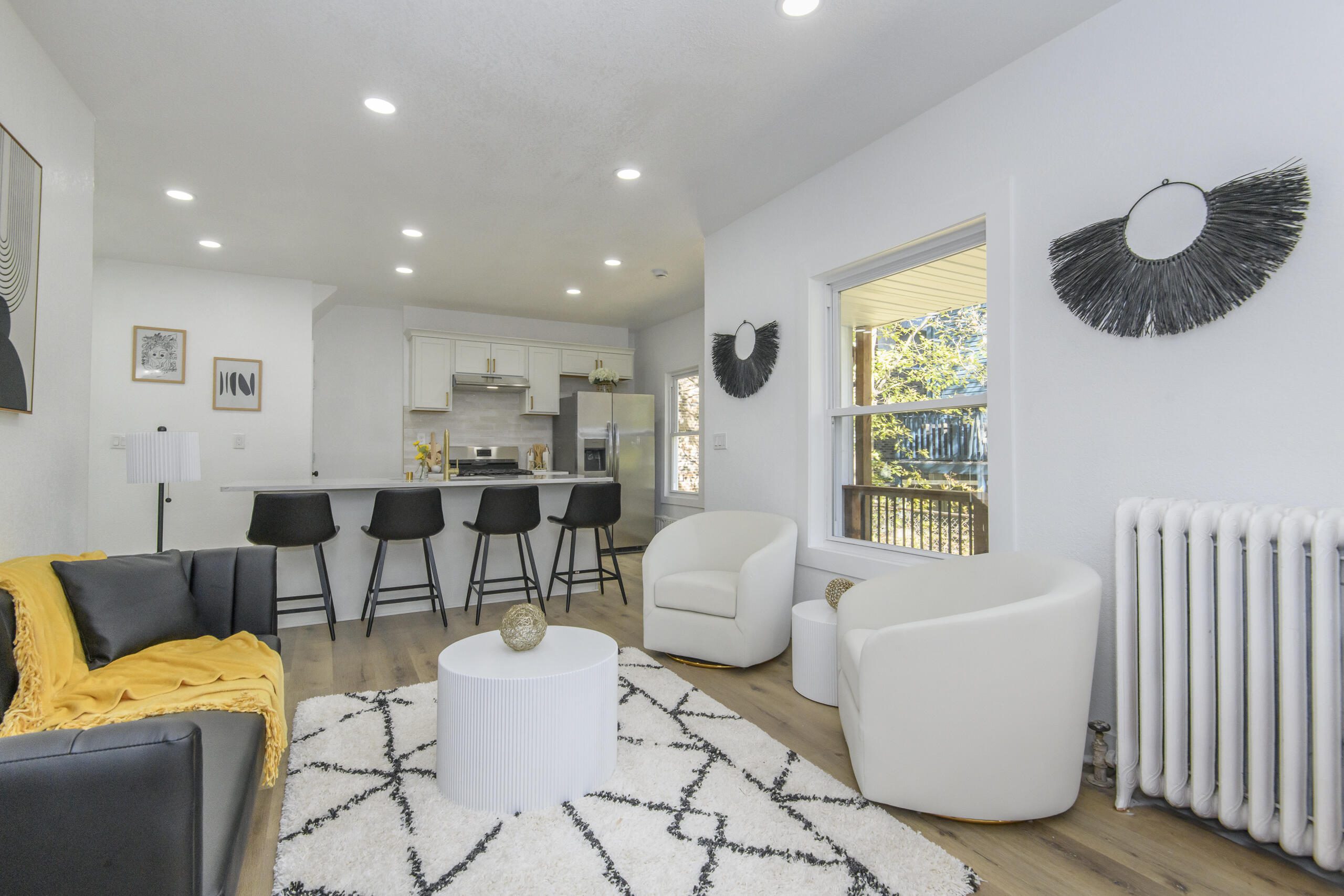 1718 East Bradford Avenue, Unit 1720 Milwaukee, WI 53211 - Photo 9 of 60 1718 E Bradford-13