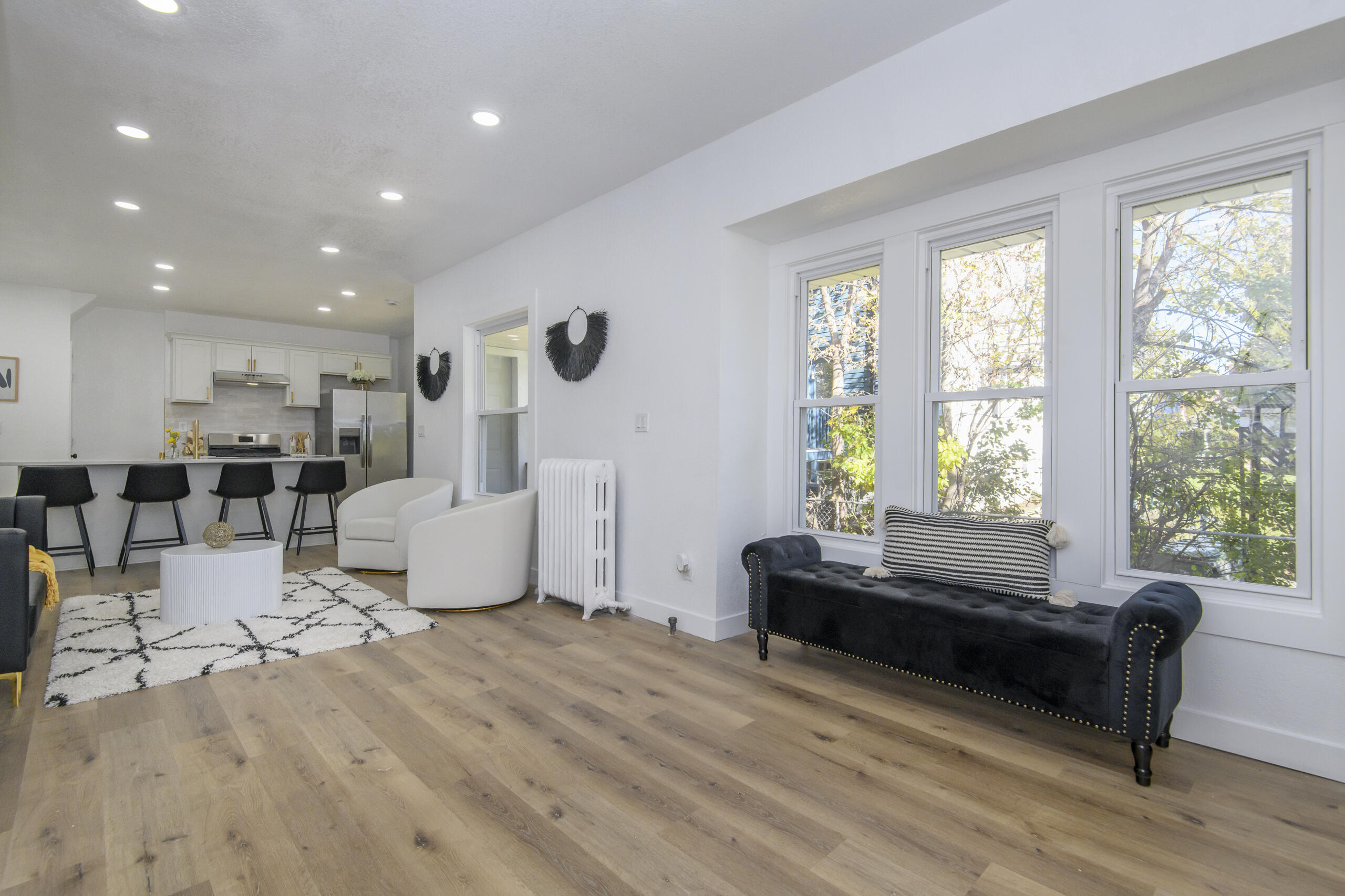 1718 East Bradford Avenue, Unit 1720 Milwaukee, WI 53211 - Photo 10 of 60 1718 E Bradford-14