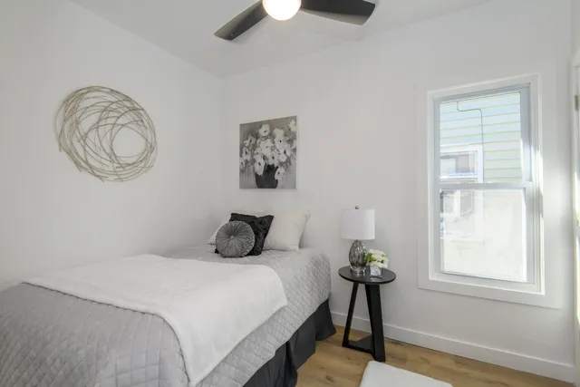 $379,900 | 1718 East Bradford Avenue, Unit 1720, Milwaukee, WI 53211