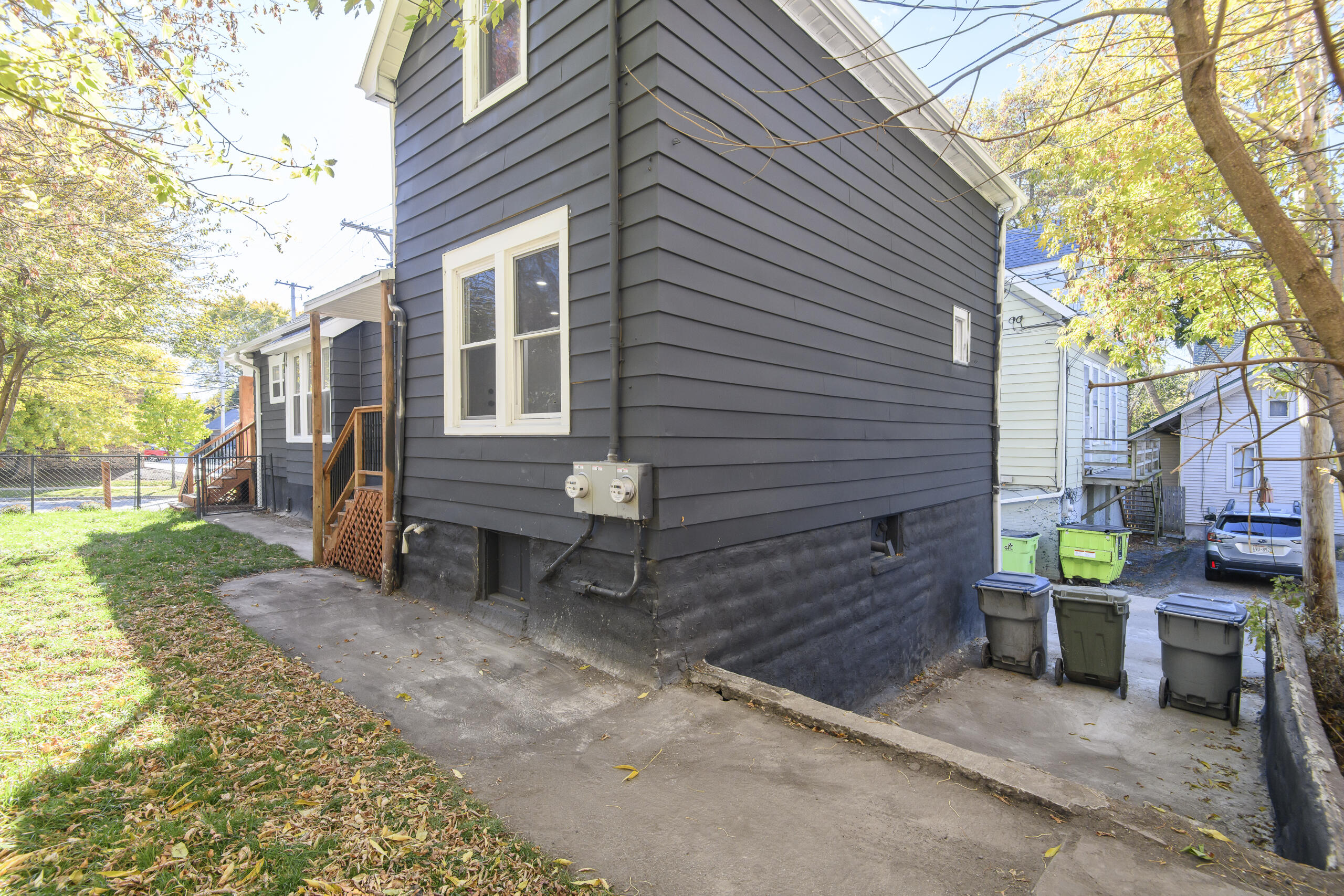 1718 East Bradford Avenue, Unit 1720 Milwaukee, WI 53211 - Photo 46 of 60 1718 E Bradford-47