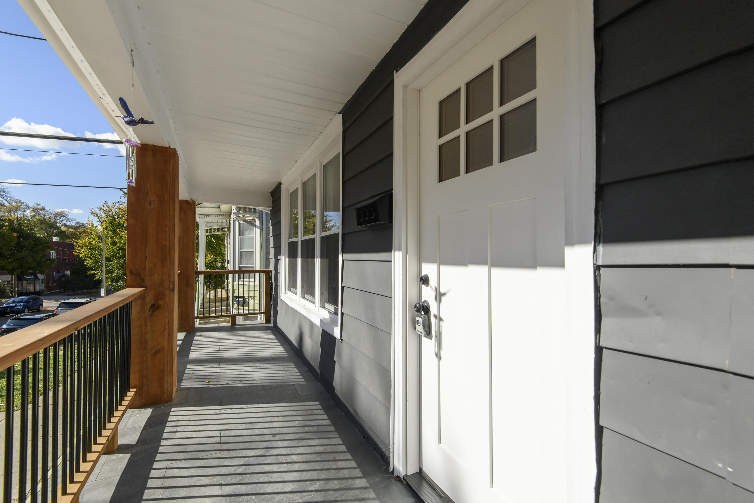 1718 East Bradford Avenue, Unit 1720 Milwaukee, WI 53211 - Photo 5 of 60 1718 E Bradford-04