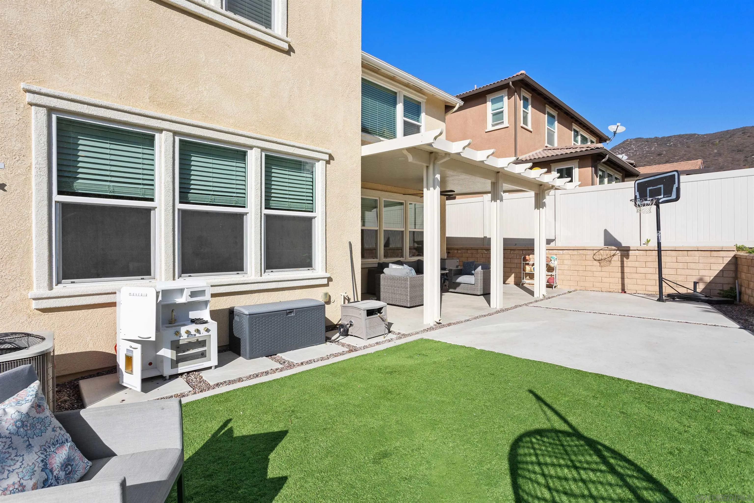 327 Ventasso Way Fallbrook, CA 92028 - Photo 28 of 39 Gallery Image 28