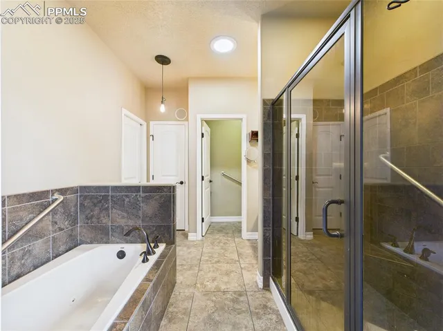 $625,000 | 2084 Iris Road, Pueblo, CO 81006