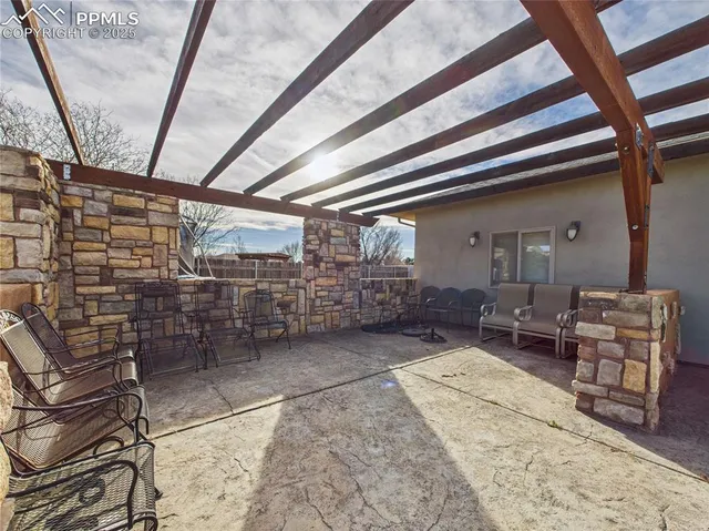$625,000 | 2084 Iris Road, Pueblo, CO 81006