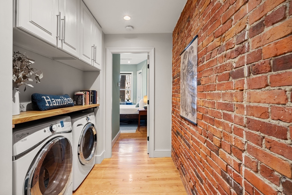 148 Warren Avenue, Unit 1 Boston, MA 02116 - Photo 15 of 28