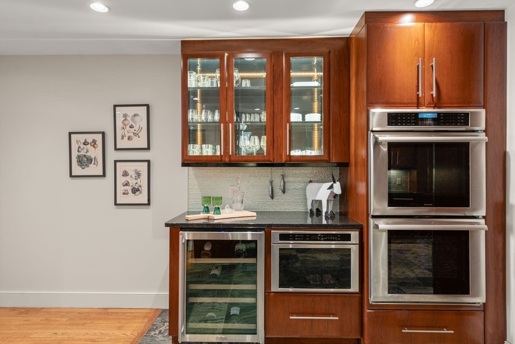 148 Warren Avenue, Unit 1 Boston, MA 02116 - Photo 8 of 28