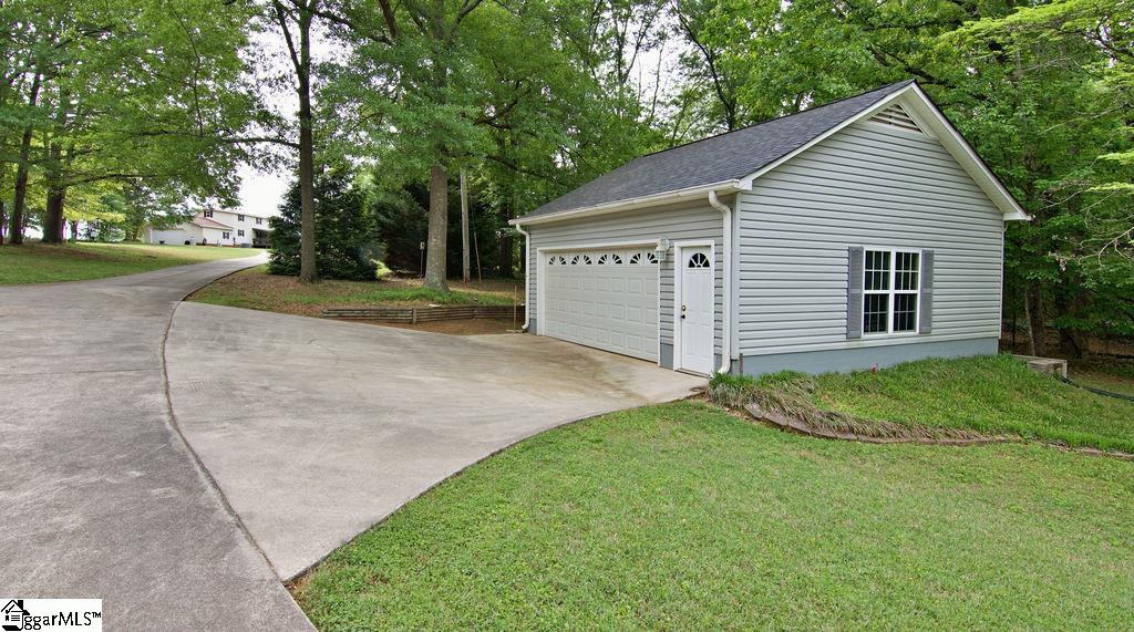 1101 Cherokee Road Townville, SC 29689 - Photo 9 of 49 Gallery Image 9